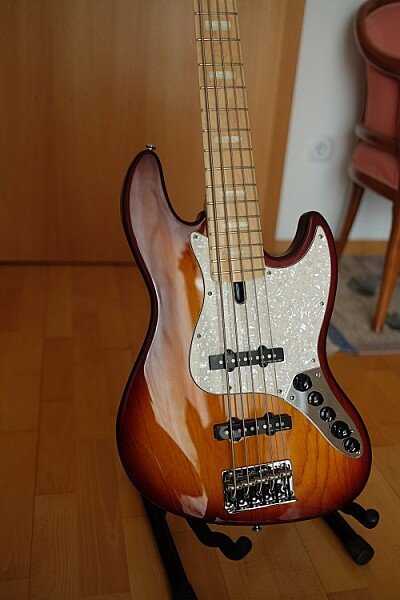 Sire Marcus Miller v7 2gn Bass