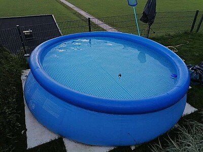 Schwimm pool Intex