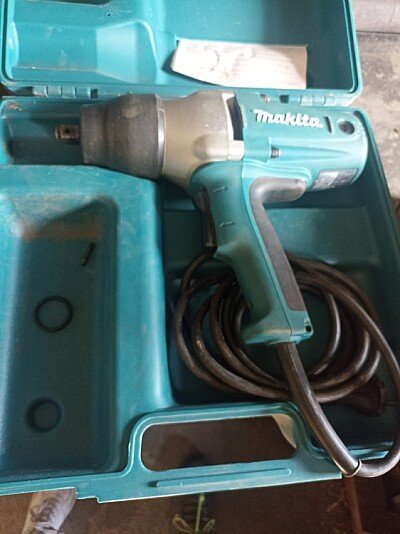 Schlagschrauber Makita