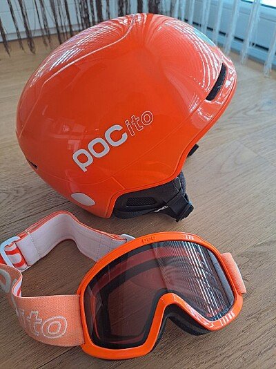 Pocito Helm mit Brille