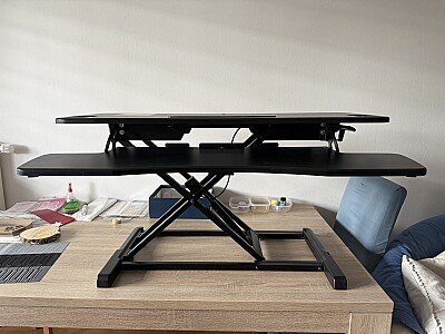 H&ouml;henverstellbarer Schreibtisch Aufsatz