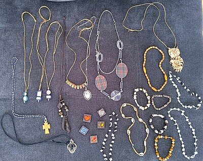 Schmucksammlung teils Handarbeit
