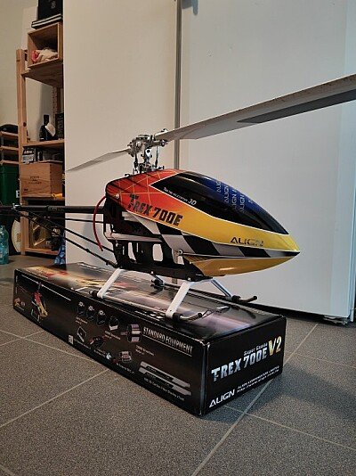 Trex 700 + Trex 500 + Spektrum DX8